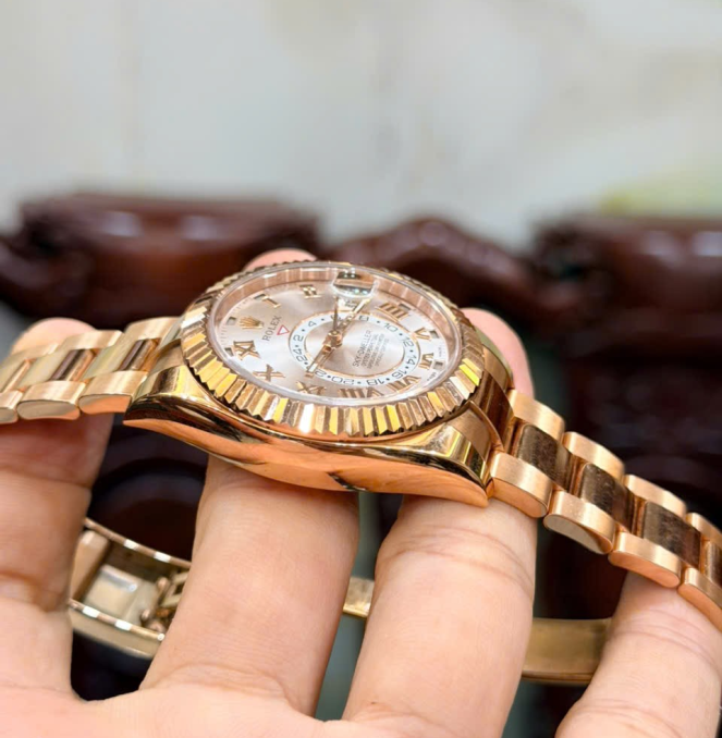 Rolex 326935 full set 2016 vàng Hồng size 42 mới tinh giá 1tỷ180 triệu