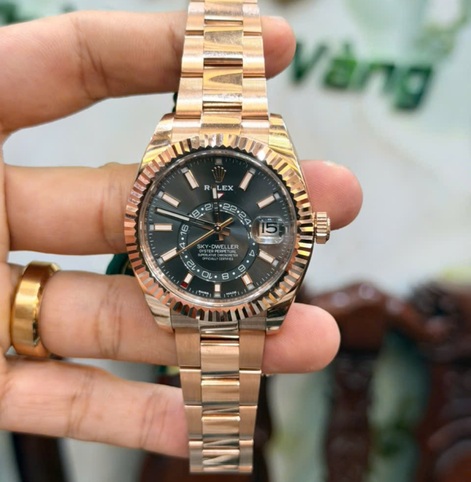 Sky Dweller 326935 vàng hồng nguyên khối mặt số Rhodium hộp thẻ 2018 size 42 giá 1tỷ180