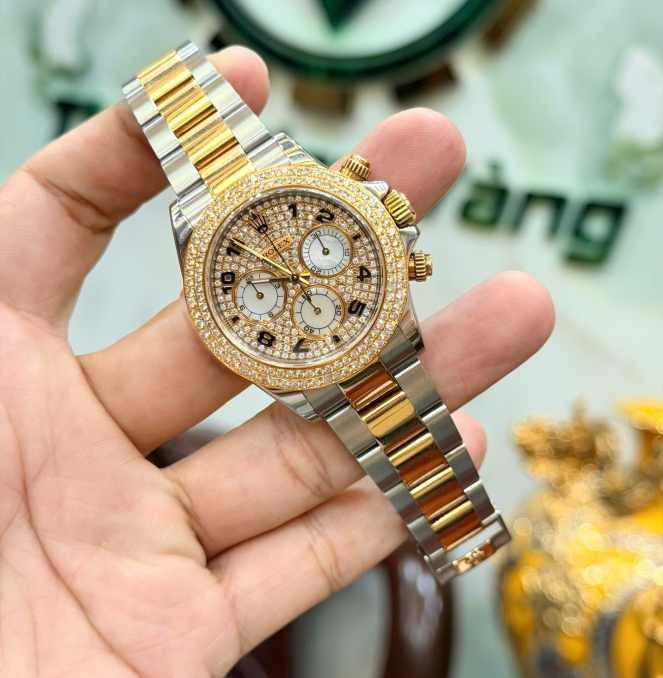 Rolex 116523 đờ mi vàng - mặt số + niềng kim cương thiên giá 418 triệu
