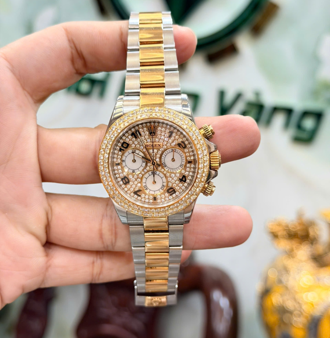 Rolex 116523 đờ mi vàng - mặt số + niềng kim cương thiên giá 418 triệu