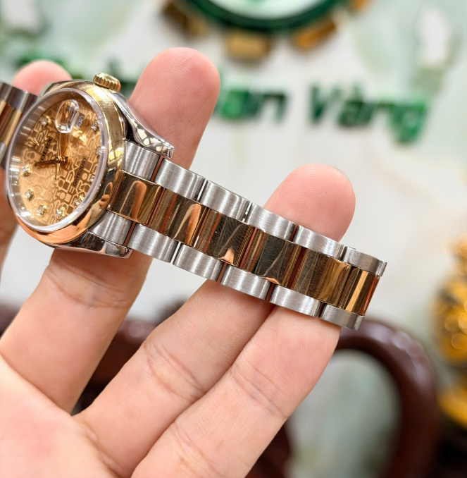 Rolex 116203 vi tính vàng chỉ có đồng hồ giá 212 triệu