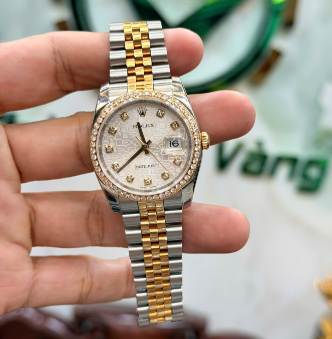 Rolex 116243  size 36 2013 hộp sổ thẻ giá  308 triệu