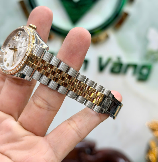 Rolex 116243  size 36 2013 hộp sổ thẻ giá  308 triệu