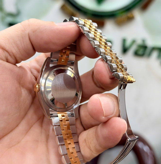 Rolex 116243  size 36 2013 hộp sổ thẻ giá  308 triệu