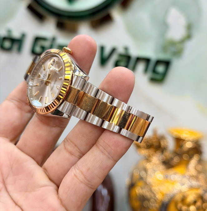 Rolex 116333 đờ mi vàng vàng size 41 đã ngừng sản xuất giá  255 triệu