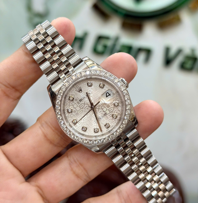 Rolex 116234 vi tính trắng niềng kim cương 2li option size 36 giá 208 triệu