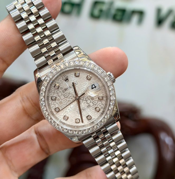 Rolex 116234 vi tính trắng niềng kim cương 2li option size 36 giá 208 triệu