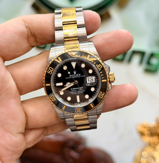 SUBMARINER 126613 full set 2021 máy 70h size 41 đờ mi vàng giá  428 triệu