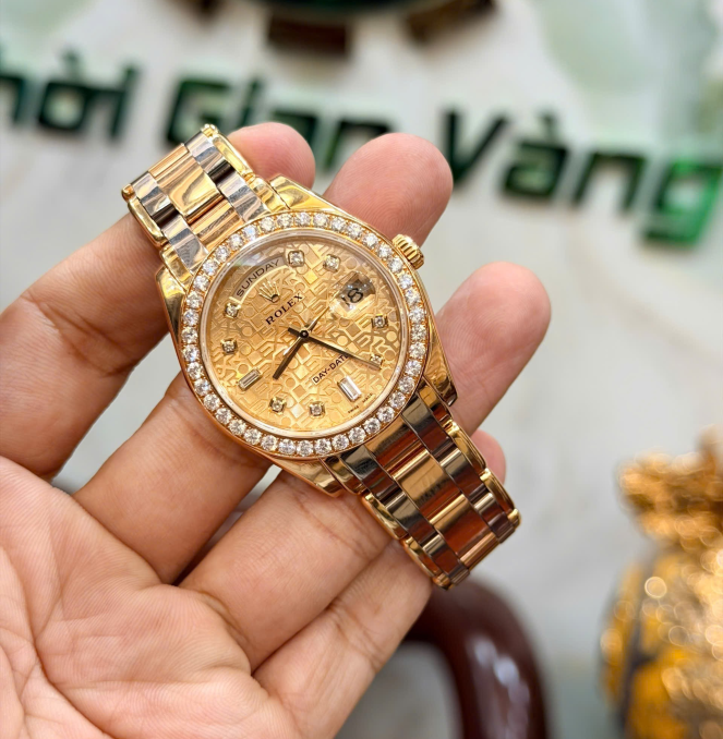 Rolex 18948 size 39 vàng khối 3 màu hộp sổ thẻ 2011 giá 960 triệu