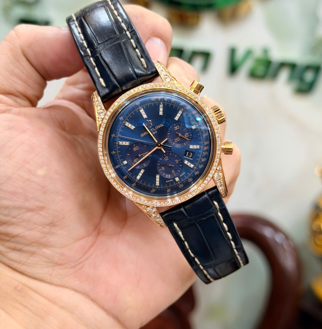 Breitling chonograph vàng khối size 43 kim cương Zin hãng  hiếm gặp hộp + thẻ giá 468 triệu