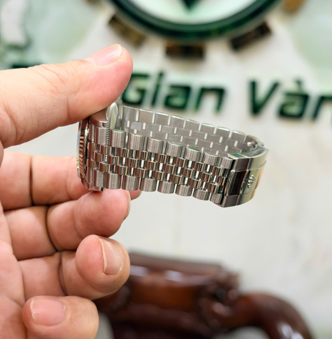 Rolex 126234 vi tính cá hồi size 36 hộp thẻ 2019 giá 308 triệu