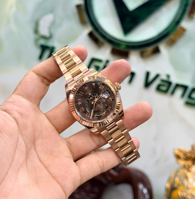 Rolex sky Dweller 326935 chỉnh giờ trên vành benzen hộp sổ thẻ 2018 giá  1tỷ199 triệu