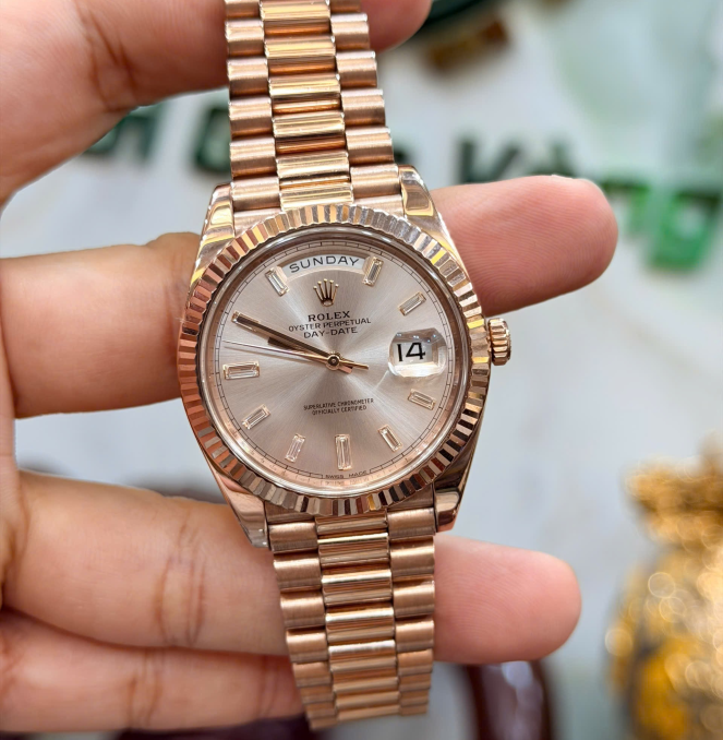 Rolex 228235 này full set 2017 giá 1 tỷ 180 triệu