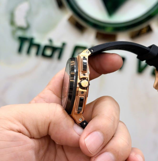 Quái thú Auderma Piguet ceramic size 44  zin nguyên bản giá 790 triệu