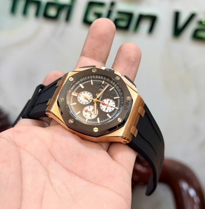 Quái thú Auderma Piguet ceramic size 44  zin nguyên bản giá 790 triệu