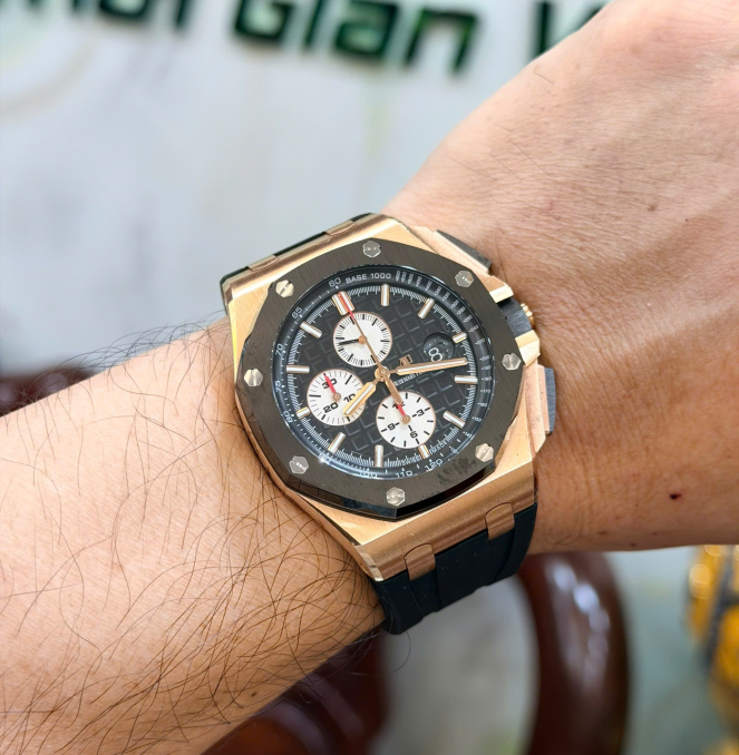 Quái thú Auderma Piguet ceramic size 44  zin nguyên bản giá 790 triệu