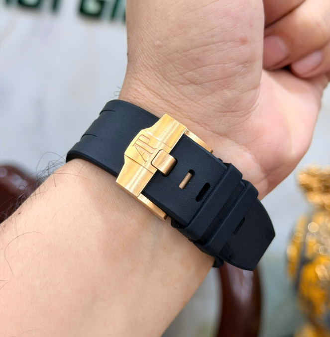Quái thú Auderma Piguet ceramic size 44  zin nguyên bản giá 790 triệu