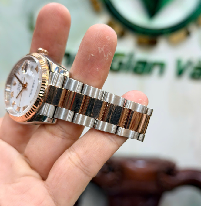 Rolex 116231 đờ mi vàng hồng size 36 mặt tráng men trắng cọc la mã  giá 208 triệu