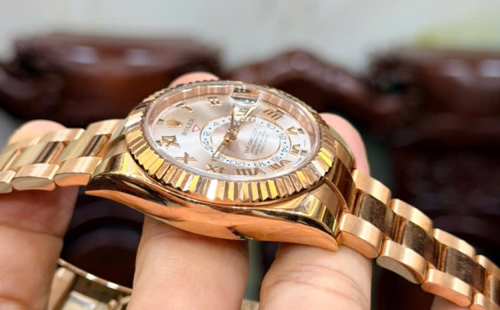 Rolex 326935 full set 2016 vàng Hồng size 42 mới tinh giá 1tỷ180 triệu