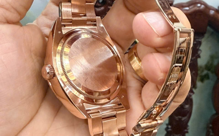 Sky Dweller 326935 vàng hồng nguyên khối mặt số Rhodium hộp thẻ 2018 size 42 giá 1tỷ180