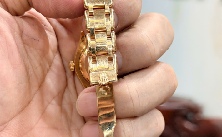 Rolex pearl master 80318 vàng khối kim cương hãng hộp sổ thẻ giá 468 triệu