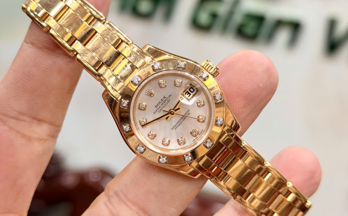 Rolex pearl master 80318 vàng khối kim cương hãng hộp sổ thẻ giá 468 triệu