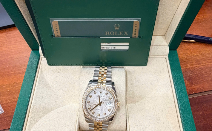 Rolex 116243  size 36 2013 hộp sổ thẻ giá  308 triệu