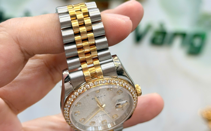 Rolex 116243  size 36 2013 hộp sổ thẻ giá  308 triệu