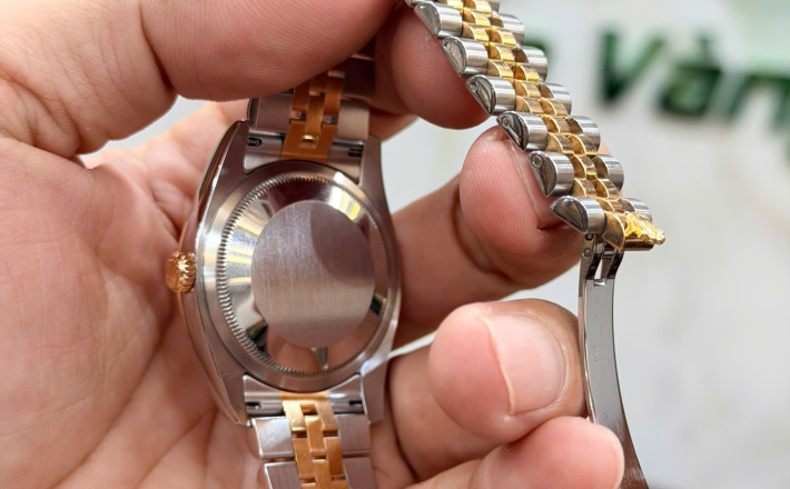 Rolex 116243  size 36 2013 hộp sổ thẻ giá  308 triệu