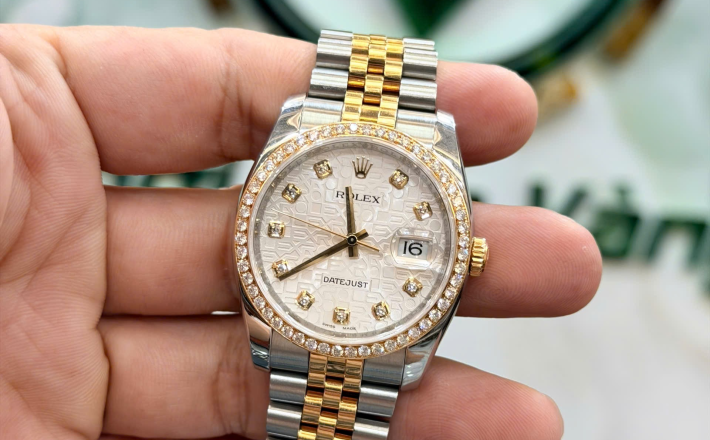 Rolex 116243  size 36 2013 hộp sổ thẻ giá  308 triệu