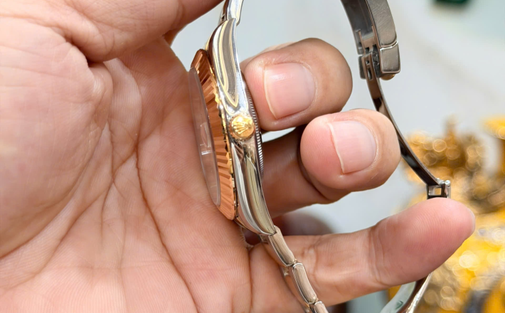 Rolex 126333 đờ mi vàng vàng size 41 giá  288 triệu