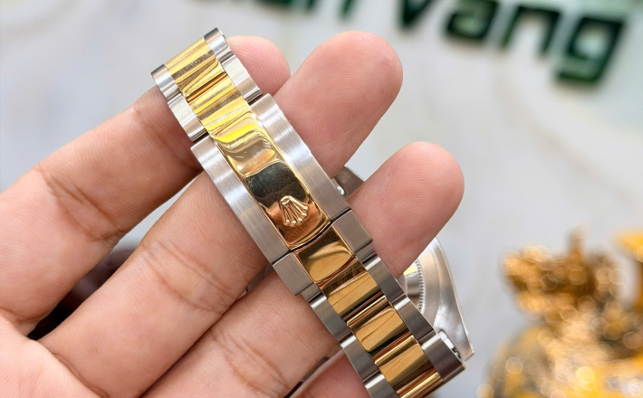 Rolex 126333 đờ mi vàng vàng size 41 giá  288 triệu