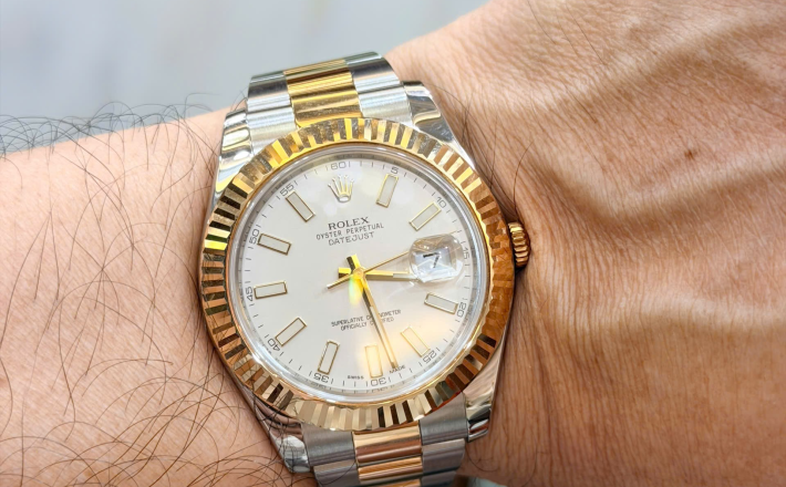 Rolex 126333 đờ mi vàng vàng size 41 giá  288 triệu