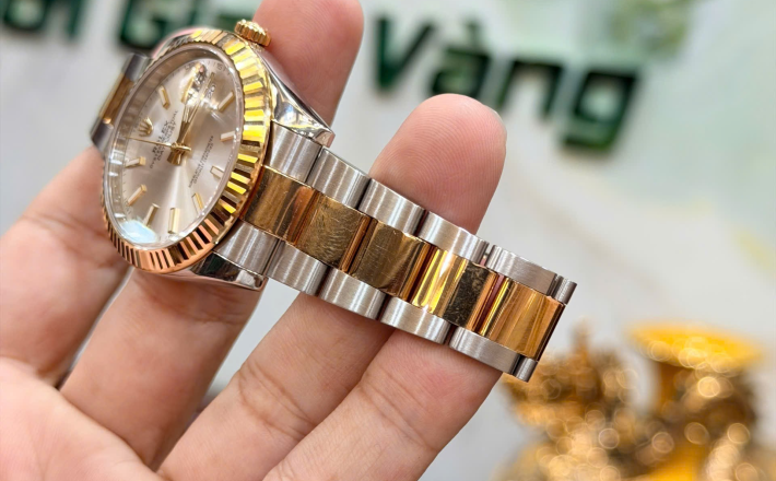 Rolex 116333 đờ mi vàng vàng size 41 đã ngừng sản xuất giá  255 triệu