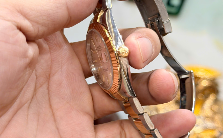Rolex 116333 đờ mi vàng vàng size 41 đã ngừng sản xuất giá  255 triệu