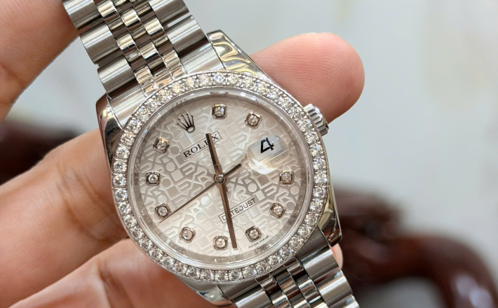 Rolex 116234 vi tính trắng niềng kim cương 2li option size 36 giá 208 triệu