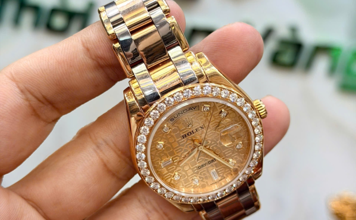 Rolex 18948 size 39 vàng khối 3 màu hộp sổ thẻ 2011 giá 960 triệu