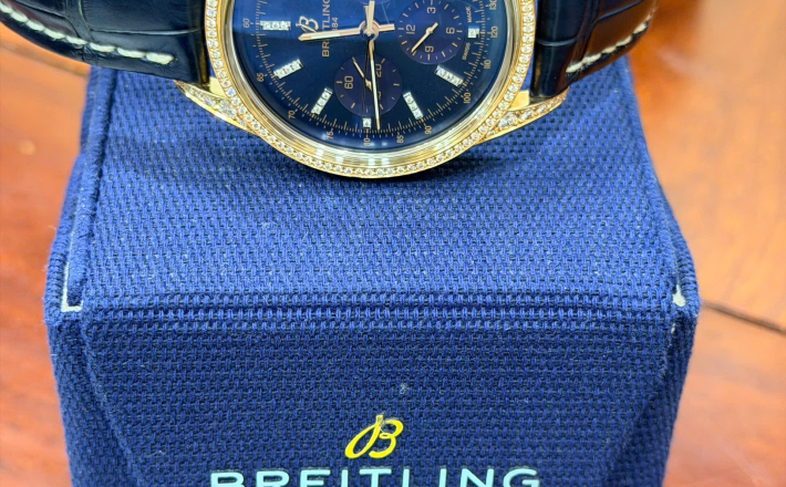 Breitling chonograph vàng khối size 43 kim cương Zin hãng  hiếm gặp hộp + thẻ giá 468 triệu
