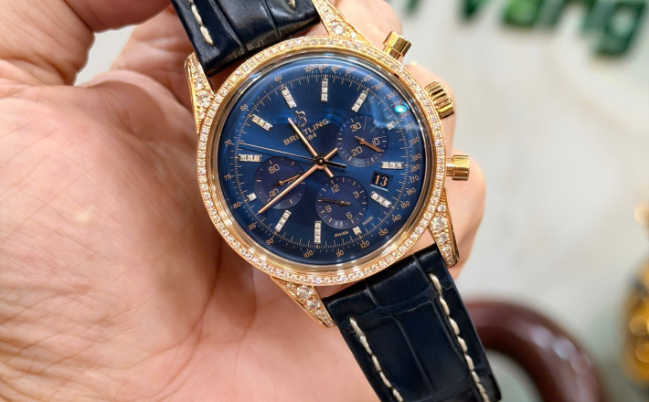 Breitling chonograph vàng khối size 43 kim cương Zin hãng  hiếm gặp hộp + thẻ giá 468 triệu