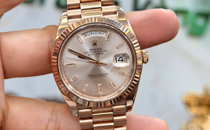 Rolex 228235 này full set 2017 giá 1 tỷ 180 triệu