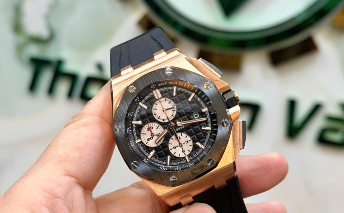 Quái thú Auderma Piguet ceramic size 44  zin nguyên bản giá 790 triệu