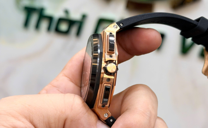 Quái thú Auderma Piguet ceramic size 44  zin nguyên bản giá 790 triệu