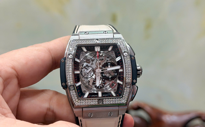 Hublot Spirit BigBang diamond zin hãng chekapp 2024 size 45 giá 239 triệu
