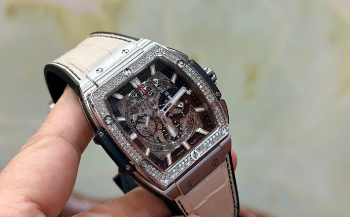 Hublot Spirit BigBang diamond zin hãng chekapp 2024 size 45 giá 239 triệu