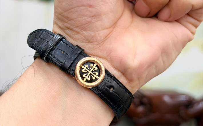 Siêu phẩm patekphilippe 5960R vàng hồng full set 2014 size 40,5 giá 1tỷ368 triệu